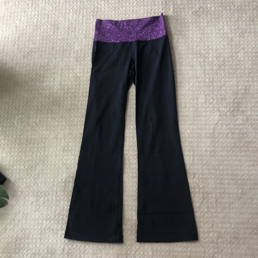Lululemon flared yoga pants